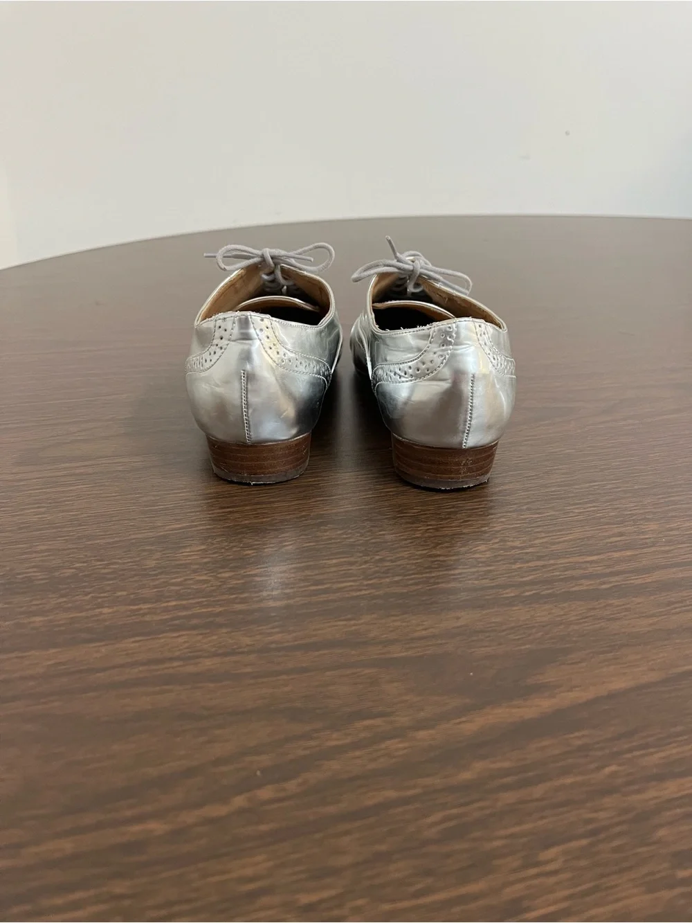 J.Crew Womens 7.5 Silver Metallic Leather Oxfords Cap Toe Brogue Lace Up